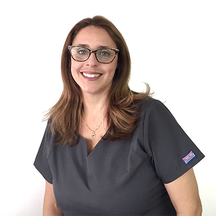 Dr. Adriana Pediatra Odontológica de la Clínica Dental Ochogavia